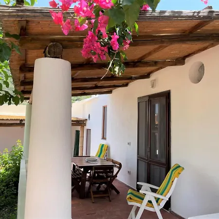 בית נופש Casa Bouganville