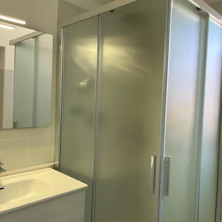 בית נופש Casa Bouganville Pollara